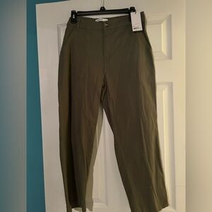 Brand: Winter Moss Size: 8 Color: Green